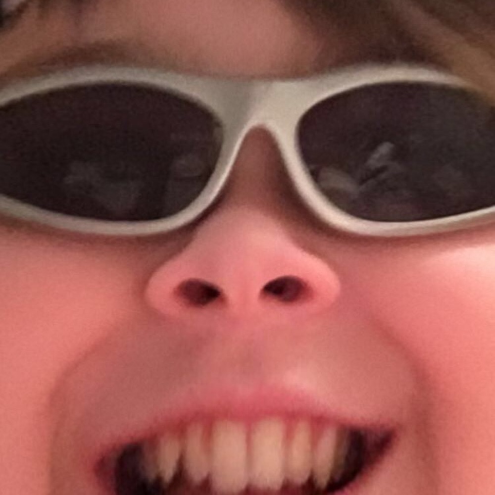 Meet your Posher, Alex